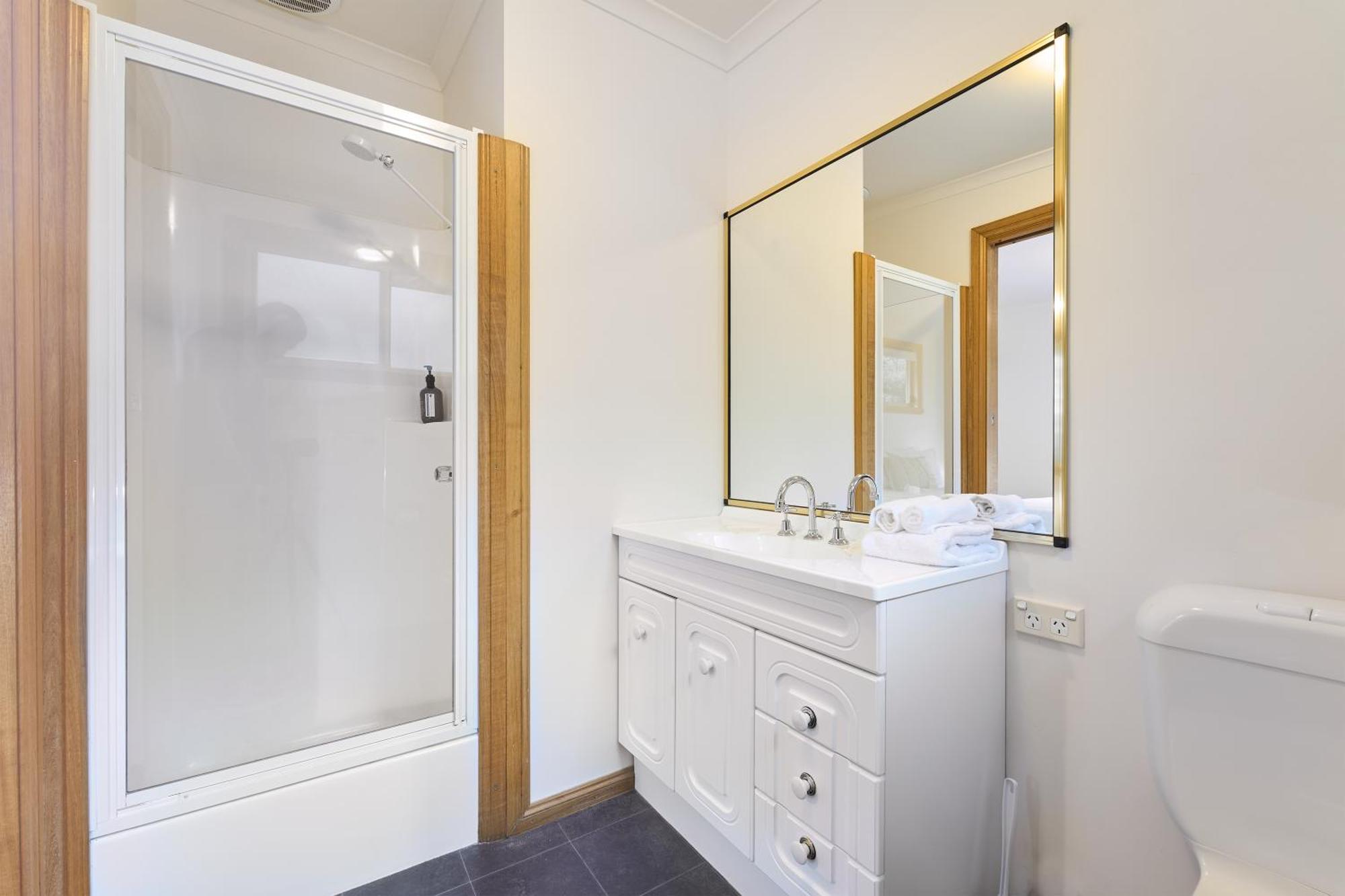 Freycinet Sanctuary 4 * Coles Bay